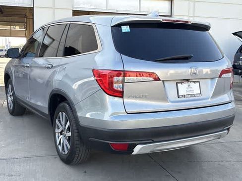 Used 2021 Honda Pilot EX image 4