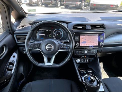 Used 2024 Nissan Leaf SV Plus FWD image 17