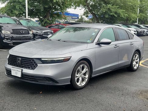 Used 2023 Honda Accord LX image 3
