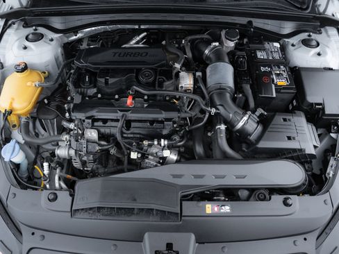 Used 2021 Kia K5 GT-Line image 32