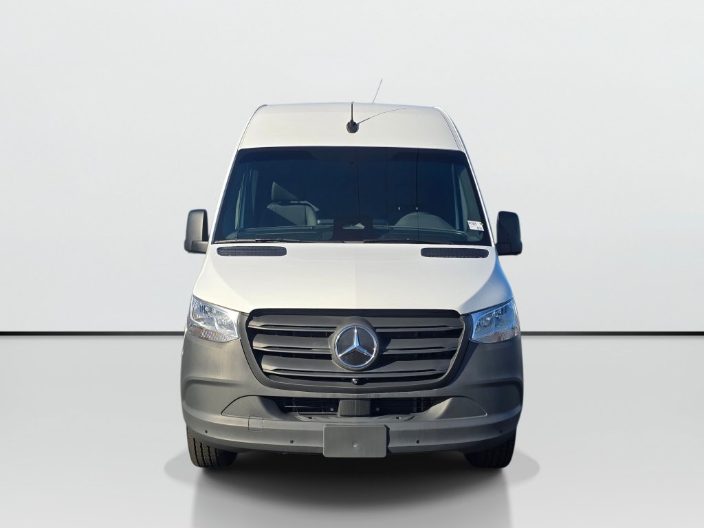 New 2025 Mercedes-Benz eSprinter 170 Cargo image 8