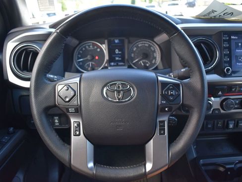 Certified 2021 Toyota Tacoma Limited image 9