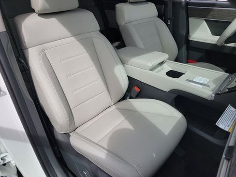 New 2026 Hyundai Santa Fe Limited image 18