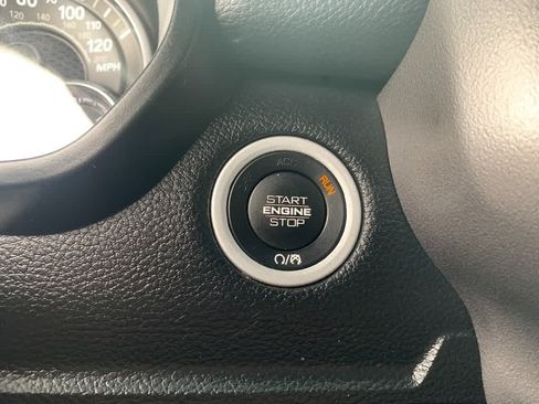Used 2021 RAM 1500 Laramie w/ Night Edition AWD/4WD image 25