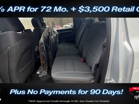 New 2026 RAM 1500 4x4 Crew Cab image 28