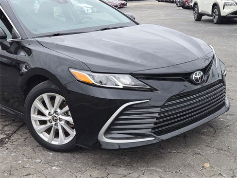 Used 2024 Toyota Camry LE image 2