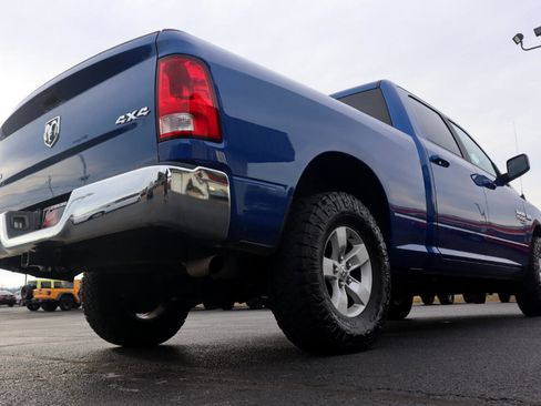 Used 2019 RAM 1500 Classic SLT image 18