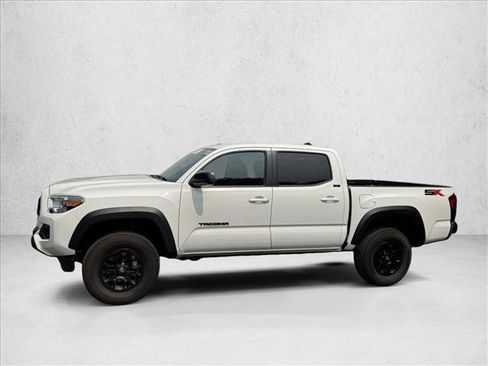 Certified 2023 Toyota Tacoma SR5 w/ SX Package AWD/4WD image 4