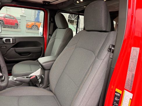New 2026 Jeep Wrangler Unlimited Sport AWD/4WD image 9