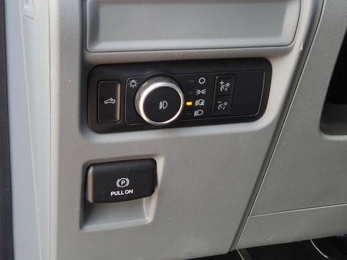 Used 2023 Ford F150 XLT AWD/4WD image 20
