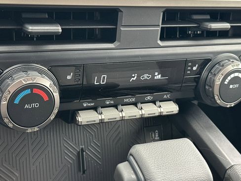 New 2025 Toyota Tacoma TRD Sport image 17