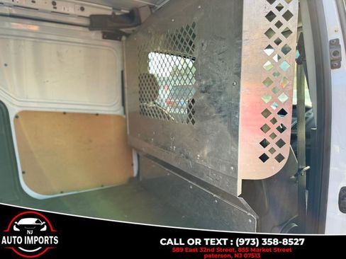 Used 2014 Ford Transit Connect XLT image 21