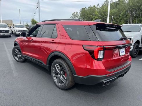 New 2026 Ford Explorer ST AWD/4WD image 3