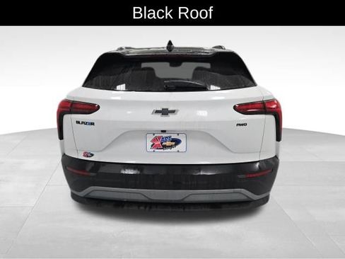 New 2026 Chevrolet Blazer EV LT image 5