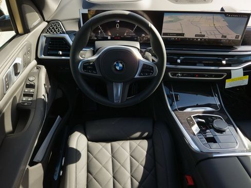 New 2026 BMW X5 xDrive40i w/ M Sport Package image 18