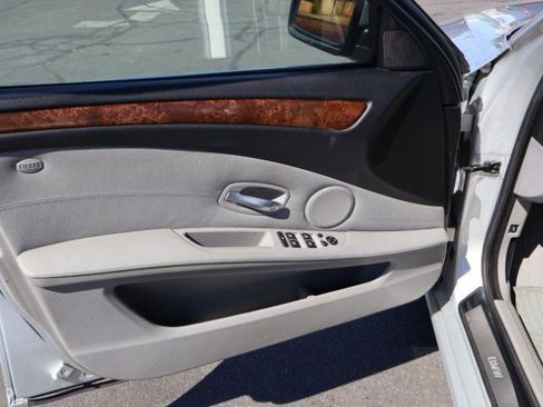 Used 2008 BMW 535xi Wagon w/ Premium Pkg image 11