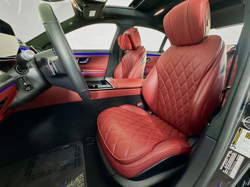 Used 2024 Mercedes-Benz S 580 4MATIC Sedan image 17