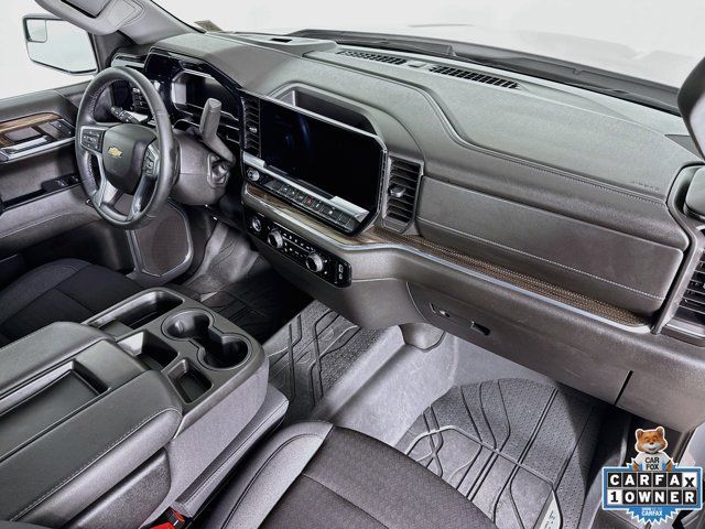 Used 2024 Chevrolet Silverado 1500 LT AWD/4WD image 30