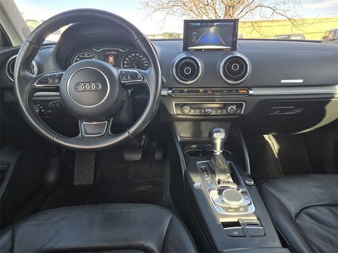 Used 2016 Audi A3 e-tron Premium Plus image 20