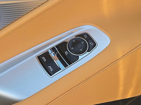 Used 2023 Chevrolet Corvette Stingray Preferred Cpe w/ Z51 Performance Package image 20