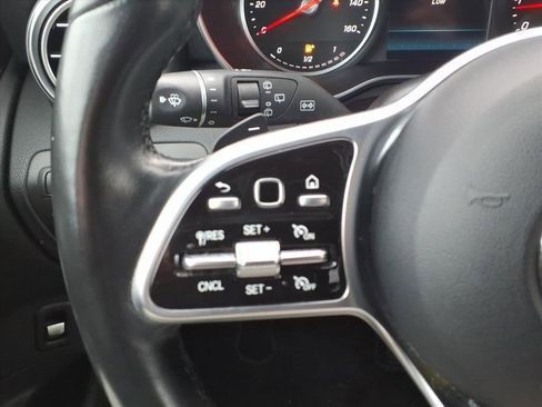 Used 2022 Mercedes-Benz GLC 300 4MATIC image 13