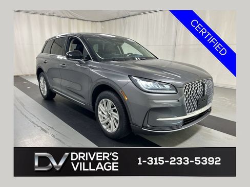 Used 2023 Lincoln Corsair AWD image 1