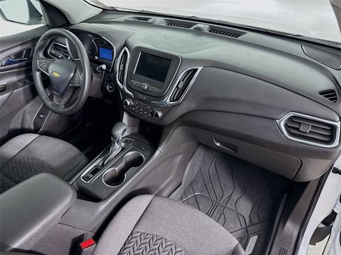 Used 2024 Chevrolet Equinox LT AWD/4WD image 29