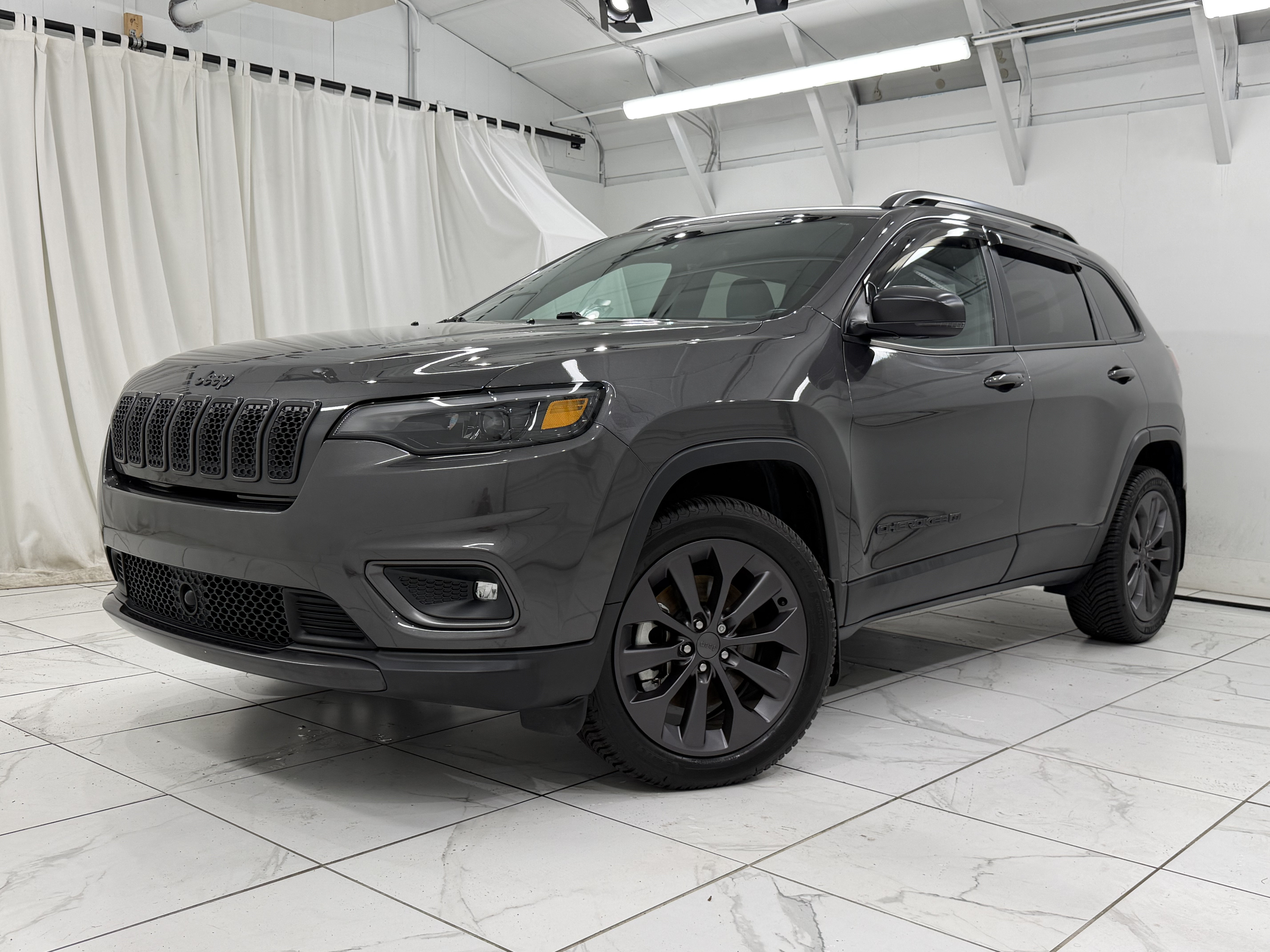 Used 2021 Jeep Cherokee Latitude Lux 80th Anniv w/ Quick Order Package 26U 80TH AWD/4WD image 7