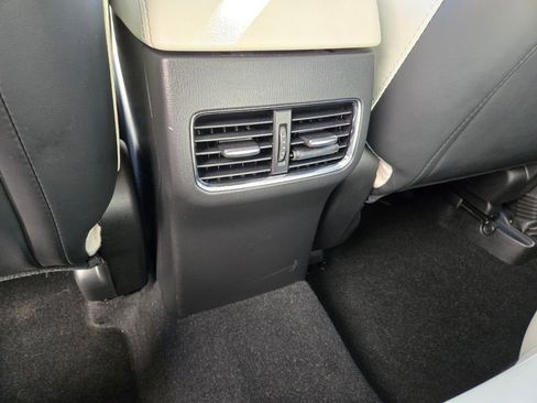 Used 2022 MAZDA CX-5 AWD 2.5 S w/ Premium Plus Pkg image 16