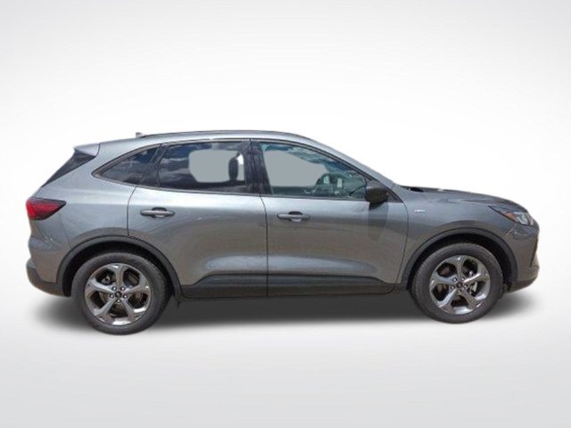 Certified 2025 Ford Escape ST-Line FWD image 13