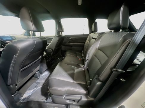 Used 2020 Honda Passport Touring image 18