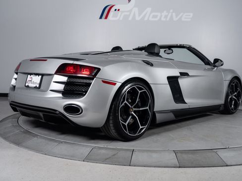 Used 2012 Audi R8 V10 AWD/4WD image 5