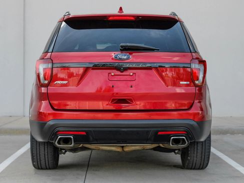 Used 2017 Ford Explorer Sport w/ Equipment Group 401A AWD/4WD image 12