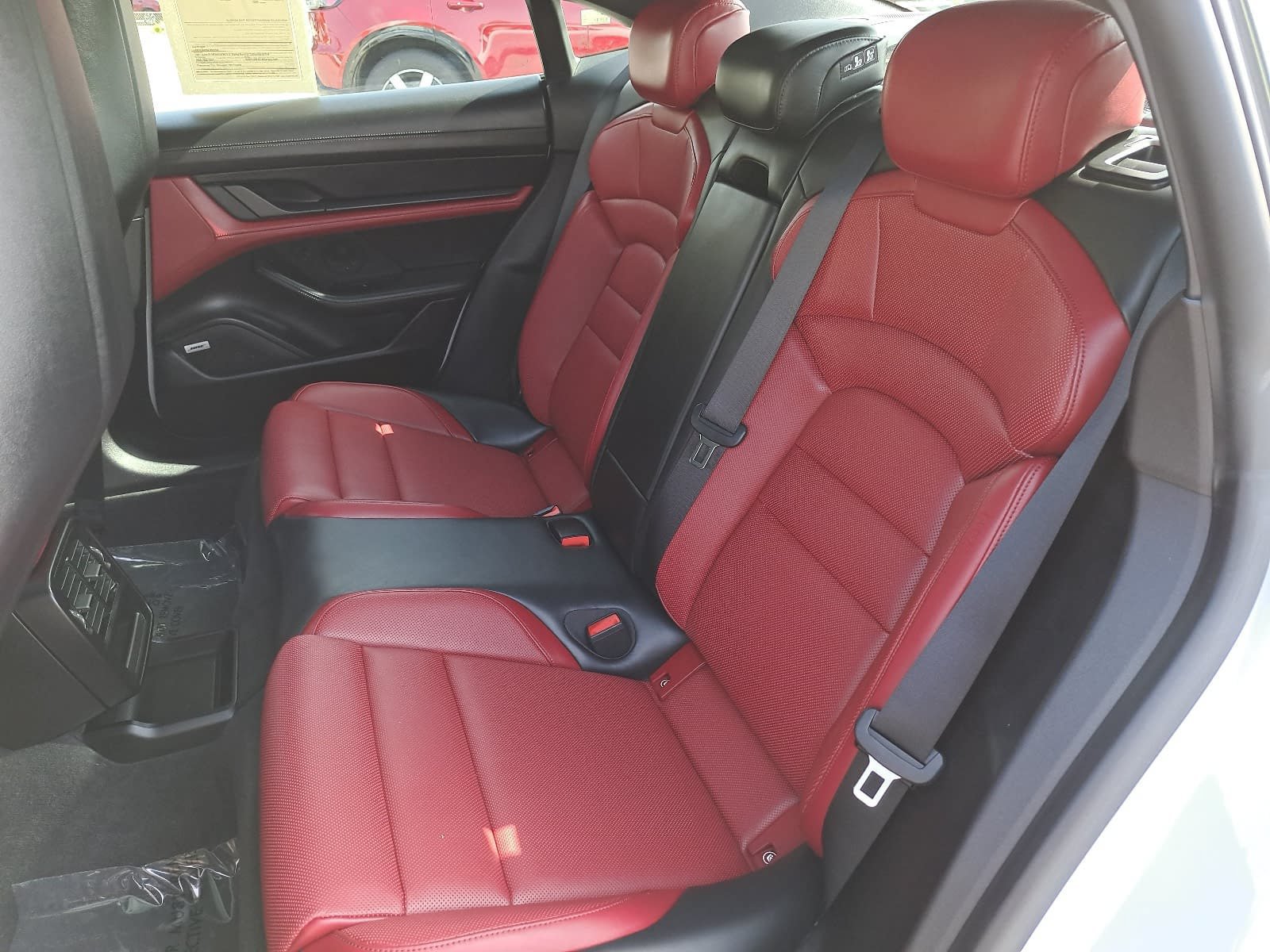 Used 2021 Porsche Taycan RWD image 15