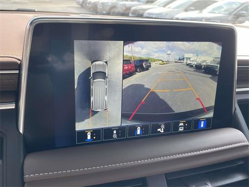 Certified 2024 Chevrolet Suburban High Country image 20