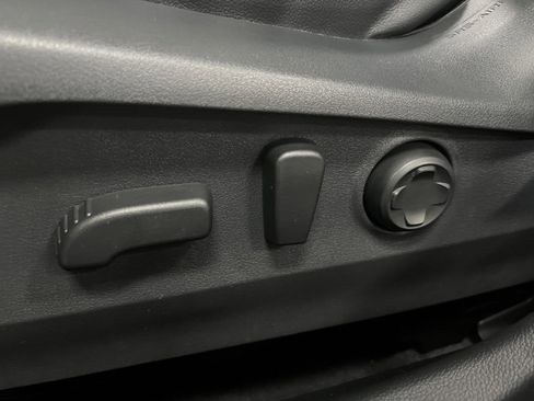 Used 2025 Subaru Outback Limited w/ Popular Package #2 image 11