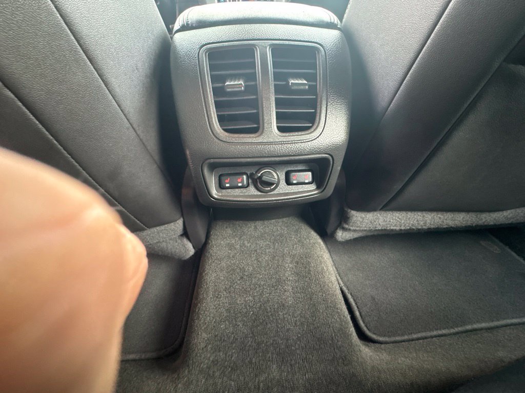 Used 2018 Ford Taurus Limited AWD/4WD image 35