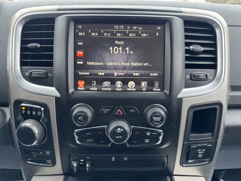 Used 2017 RAM 1500 Outdoorsman image 21