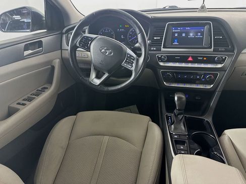 Used 2018 Hyundai Sonata SEL w/ Tech Package 02 image 26