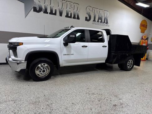 Used 2022 Chevrolet Silverado 3500 W/T w/ WT Convenience Package image 4