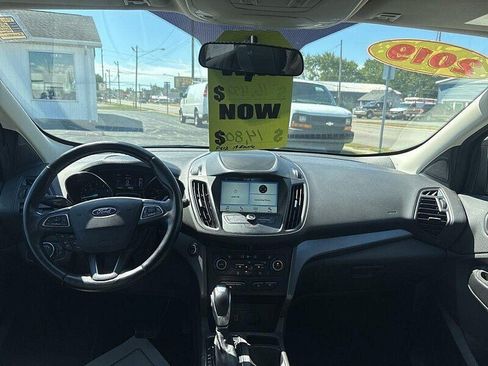 Used 2019 Ford Escape SEL AWD/4WD image 24