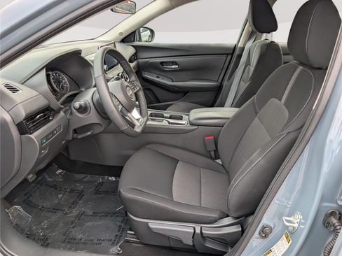 Used 2025 Nissan Sentra SV w/ All-Weather Package FWD image 15