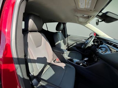 Used 2020 Buick Encore GX Select FWD image 33