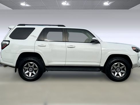 Used 2022 Toyota 4Runner TRD Off-Road Premium image 7