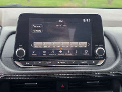 Used 2023 Nissan Rogue SV image 22