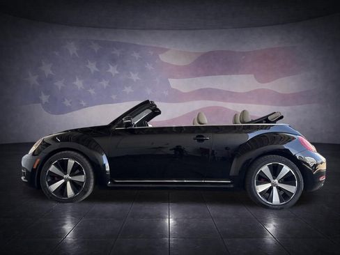 Used 2013 Volkswagen Beetle 2.0T FWD image 20