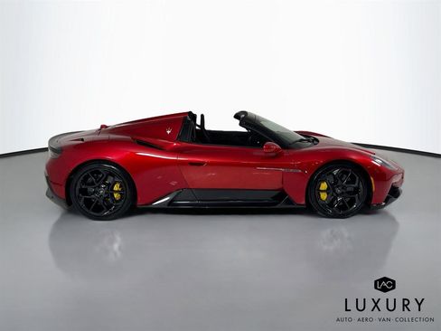 Used 2023 Maserati MC20 Spyder RWD image 5