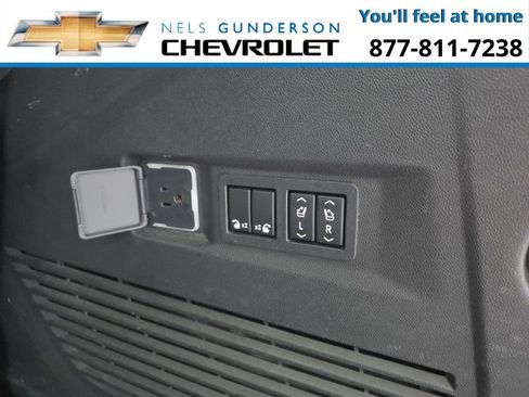 Used 2022 Chevrolet Tahoe RST w/ Luxury Package image 16