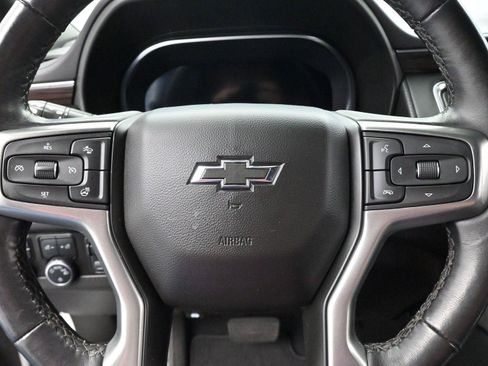Used 2022 Chevrolet Tahoe Z71 w/ Z71 Off-Road Package AWD/4WD image 20