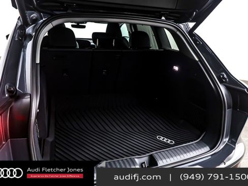 Used 2025 Audi Q6 e-tron Premium Plus w/ Premium Plus image 22